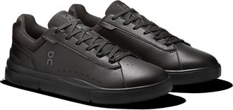 On Mens Roger Sneakers In Black/black