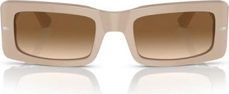 Persol Moderne Rechthoekige Zonnebril met Iconisch Pijlontwerp - Dames - Zonnebrillen - Beige - 54 MM - Accessoires
