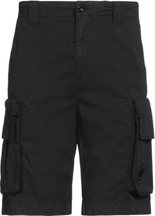 C.P. Company BOTTOMWEAR - Shorts & Bermuda Shorts sur YOOX.COM