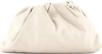 Bottega Veneta The Pouch Leather Teen clutch bag - Wit