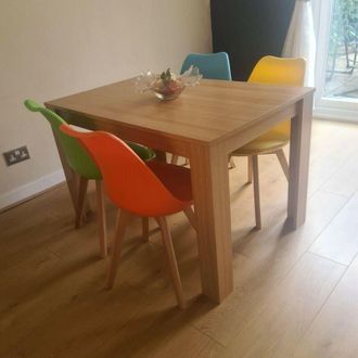 Kosy Koala Kosy Koala - Dining Table and 4 Chairs Oak Effect Wood 4 colourful Plastic Leather Chairs Dining Room
