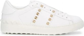 Valentino Leren sneakers met goudkleurige Rockstuds - Dames - Sneakers - Wit - 43 EU - Schoenen