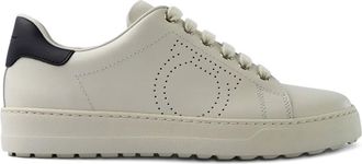 Ferragamo Sneakers met geperforeerde hak - Wit