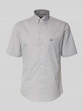 Fynch-Hatton Fynch-Hatton Modern Fit Freizeithemd mit Brusttasche und Logo-Stitching in Oliv, Gr&ouml;&szlig;e 3XL