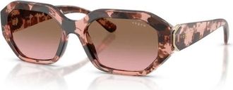 Vogue Eyewear Vo 5675S Zonnebril - Dames - Zonnebrillen - Roze - 54 MM - Nylon - Accessoires