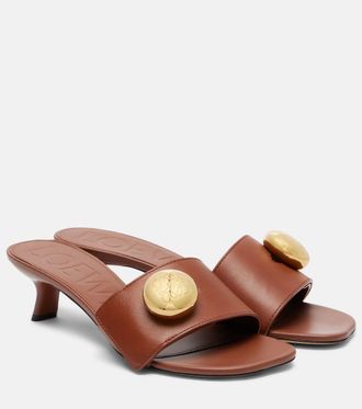 Loewe Pebble Anagram leather mules