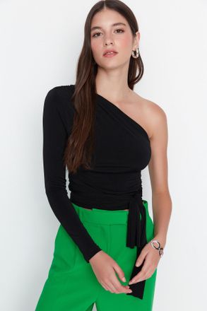 Trendyol Vrouwen Asymmetrische kraag Een schouder Blouse