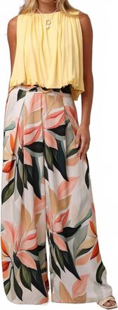 Shore Leave San Jose Buckle Pants In Floral Fresca