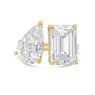Diana M. Jewels 18KT YELLOW GOLD 2 STONE LAB GROWN DIAMOND FASHION RING WEIGHING 15.00 CTS TW
