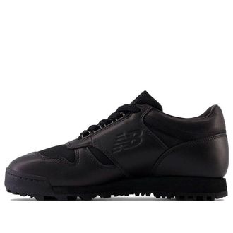 New Balance Rainier Low Triple Black UALGSBBB