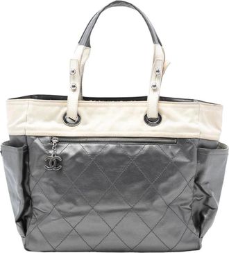 Chanel Pre-owned Tote Bags, female, Gray, Size: ONE SIZE Pre-owned Quilted Tote Bag