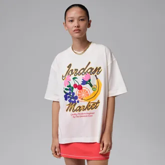 Nike Jordan Womens Jordan Oversized T-Shirt in White | IW0934-133