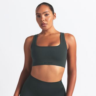Nike Womens SKIMS Vintage Seamless Scoop Bra in Green | BRSPT2951-DKT
