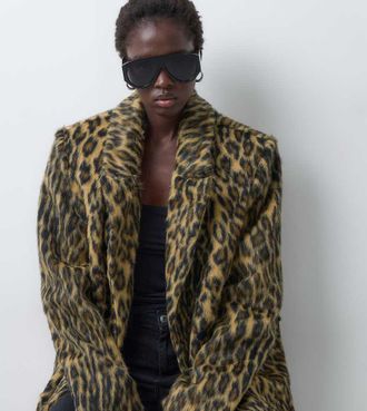 Asos Tall ASOS DESIGN Tall cappotto lungo in pelliccia sintetica leopardata-Marrone