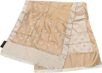 Louis Vuitton Pre-owned Scarves, female, Beige, Size: ONE SIZE Pre-owned Vintage Silk Scarf