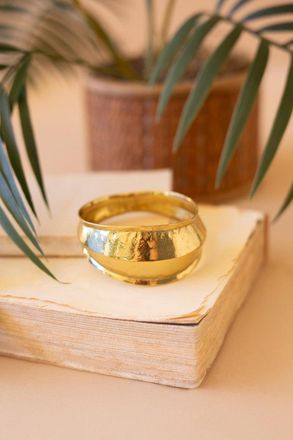 Kalalou Ridged Gold Tone Bangle