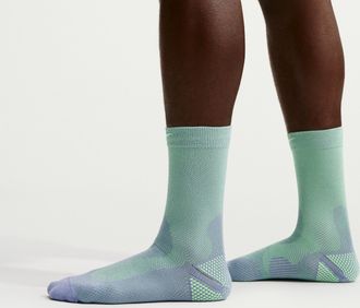Nike Unisex Run Lightweight Running Crew Socks (1 Pair) in Purple | HV6919-506