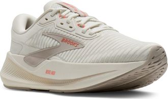 Brooks Revel Max Running Shoe in Coconut/Chateau/Peach at Nordstrom, Size 10.5