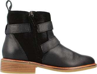 Clarks Cologne Buckle Enkellaarsjes - Dames - Enkellaarsjes - Zwart - 37 EU - Leer - Schoenen