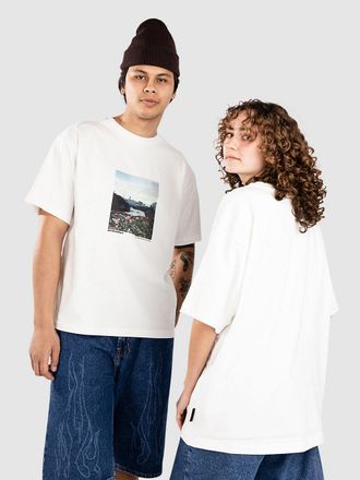 Beyond Medals. Tokyo T-Shirt wit