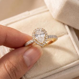 Pompeii3 2 1/2Ct Pear Shape Diamond Lab Grown Engagement Ring White Yellow or Rose Gold