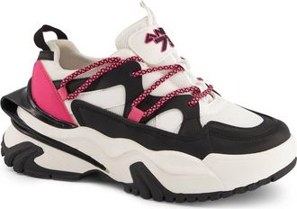 Andrea Womens Urban Style Multicolor Sneakers In White And Black