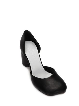 Maison Margiela Hohe Schuhe - Asymmetric-Toe Black Pumps - Gr. 40 (EU) - in Schwarz - f&uuml;r Damen