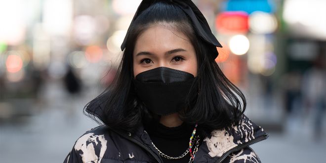 Close-up mit einer schwarzen FFP