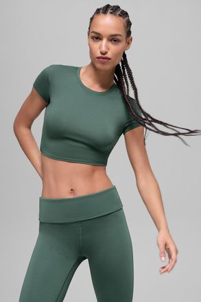 Alo Alosoft Crop Finesse Short Sleeve Top in Clover Green, Size: Medium