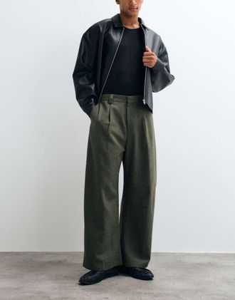 Asos pantaloni tailored a gamba barrel in misto lana a spina di pesce verde