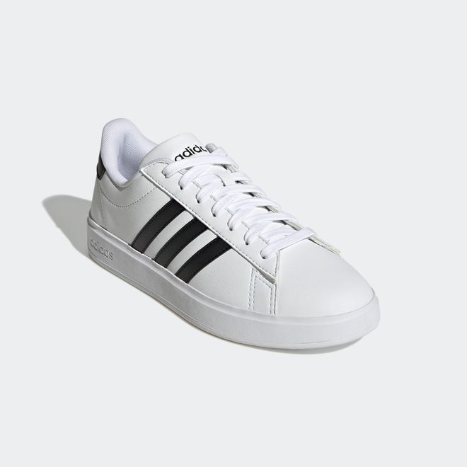 Sneaker ADIDAS SPORTSWEAR GRAND COURT CLOUDFOAM LIFESTYLE COURT COMFORT, Damen, Gr. 38,5, schwarz-weiss (cloud wei&szlig;, core schwarz, core schwarz), Synt