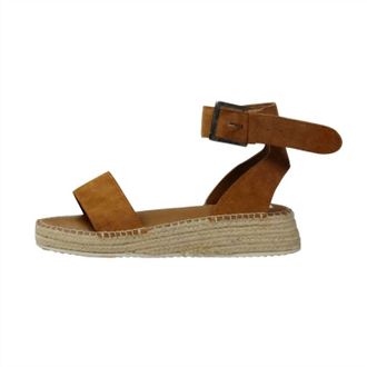 Myraswim Womens Mustard Wedge Sandal In Brown