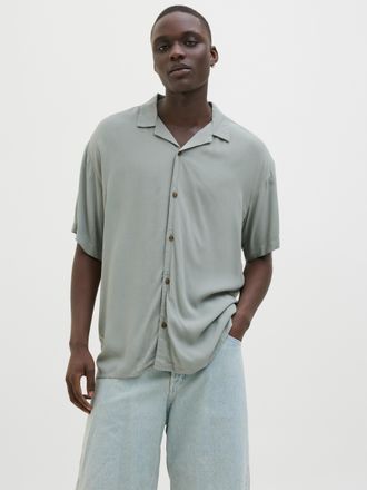 Jack & Jones Kurzarmhemd JACK & JONES JJEJEFF SOLID RESORT SHIRT S/S SN, Herren, Gr. XS, N-Gr, gr&uuml;n (iceberg gr&uuml;n), Web, Obermaterial: 100% Viskose, unifarben, rel