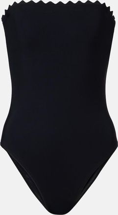 Karla Colletto Ba&ntilde;ador In&eacute;s