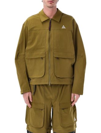 Nike M&auml;ntel