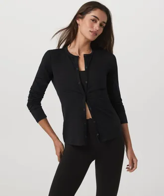 Vuori Clothing Long Sleeve Halo Snap Cardigan | Black Heather | XS, Size Extra Small