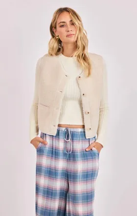 Sadie & Sage Etta Faux Shearling Bonded Suede Vest In Ivory
