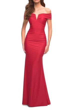 La Femme Ruched Off the Shoulder Gown with V Neckline in Red at Nordstrom, Size 00