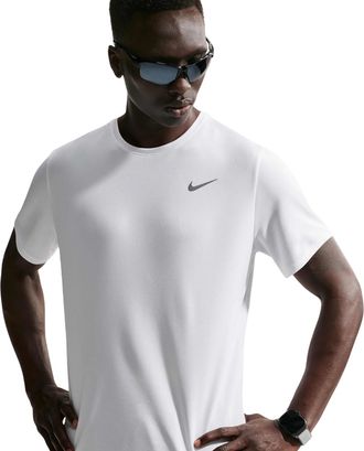 Nike Heren T-shirt Miler met Swoosh en reflecterende details (Wit)