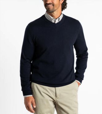 Duck Head Buckley V-Neck Sweater In Navy