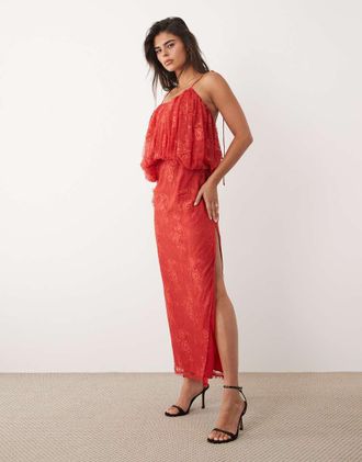 Asos Vestito a colonna in pizzo rosso intenso con gonna al polpaccio e balza stile palloncino