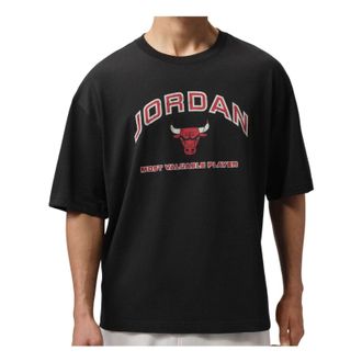 Nike Jordan Flight Essentials Boxy Graphic T-Shirt Black University Red IF3122-010