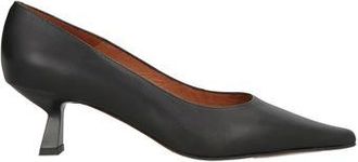 Ángel Alarcón Pumps