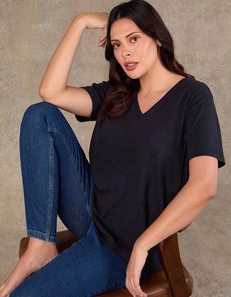 Live Unlimited London Womens Navy Cotton Slub V Neck T-Shirt - Size: 16