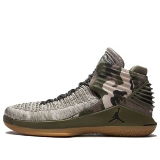 Nike Jordan Air Jordan 32 Veterans Day AA1253-200