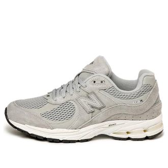 New Balance 2002R Raincloud Metallic Silver M2002WD