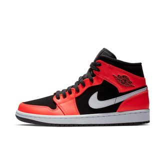 Nike Jordan Mens Air Jordan 1 Mid Shoes in Black | 554724-061