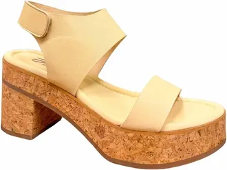 Softwaves Womens Ivette Leather Platform Sandals In Sabbia