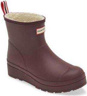 Hunter Play Short Faux Shearling Lined Waterproof Rain Boot in Dark Red 600 at Nordstrom Rack, Size 5