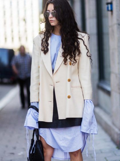 Bentornate, maniche oversize! Non aspettavamo altro…